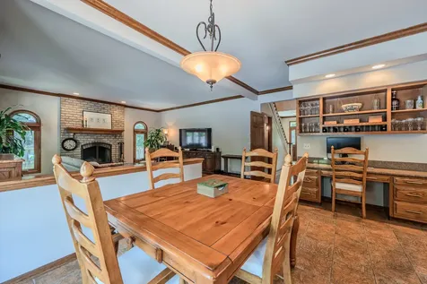 391 Dupahze Street Naperville IL 60565