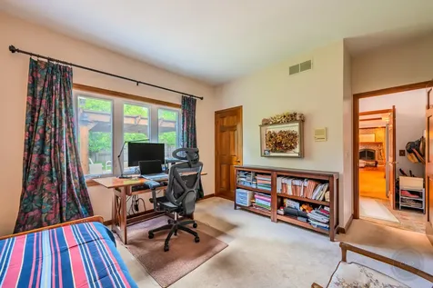391 Dupahze Street Naperville IL 60565