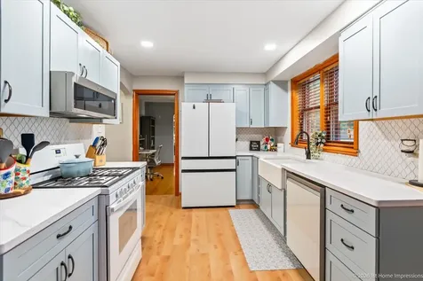 10104 South Turner Avenue Evergreen Park IL 60805