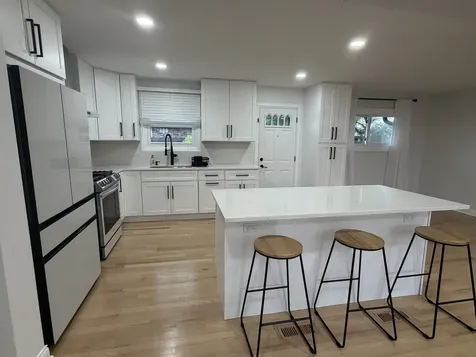 1801 East Aztec Lane Mount Prospect IL 60056