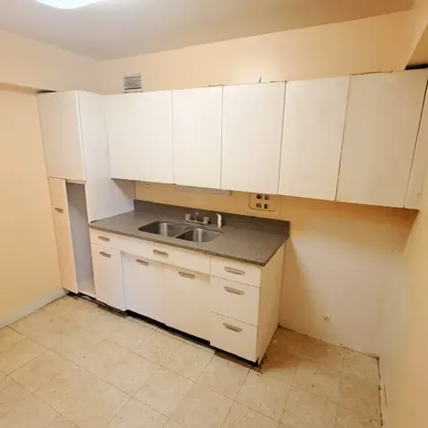 7337 South South Shore Drive Chicago IL 60649