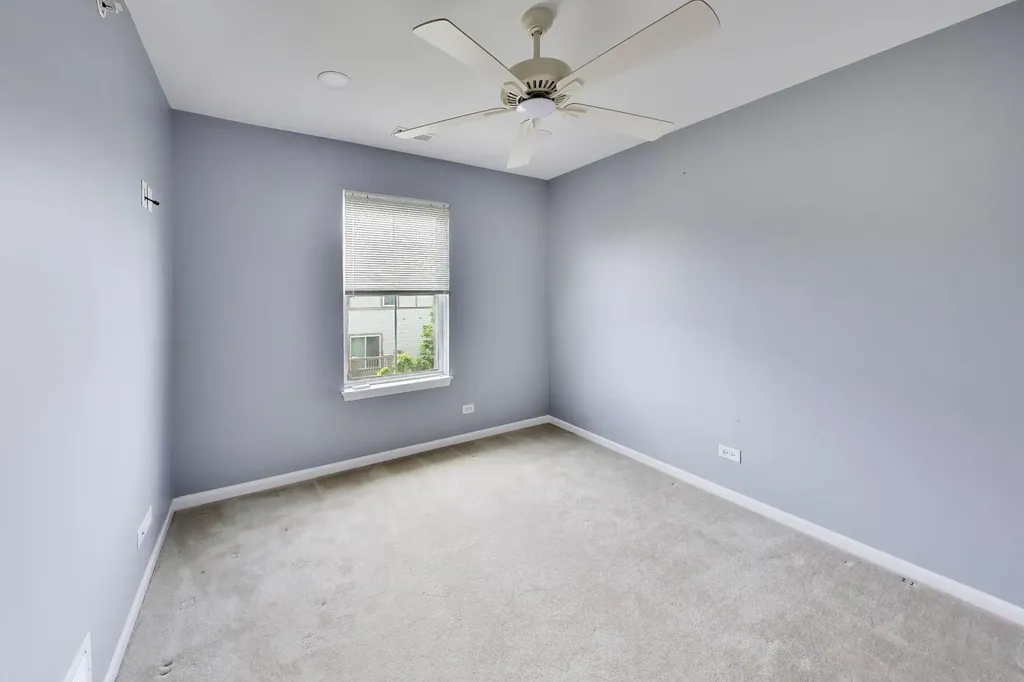 124 Rosehall Drive Lake Zurich IL 60047