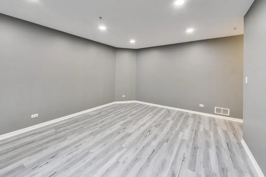 124 Rosehall Drive Lake Zurich IL 60047