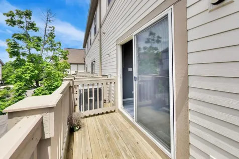 124 Rosehall Drive Lake Zurich IL 60047