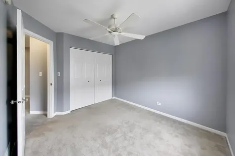 124 Rosehall Drive Lake Zurich IL 60047