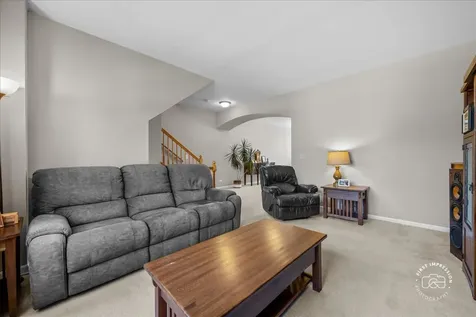 1739 Maple Avenue Hanover Park IL 60133