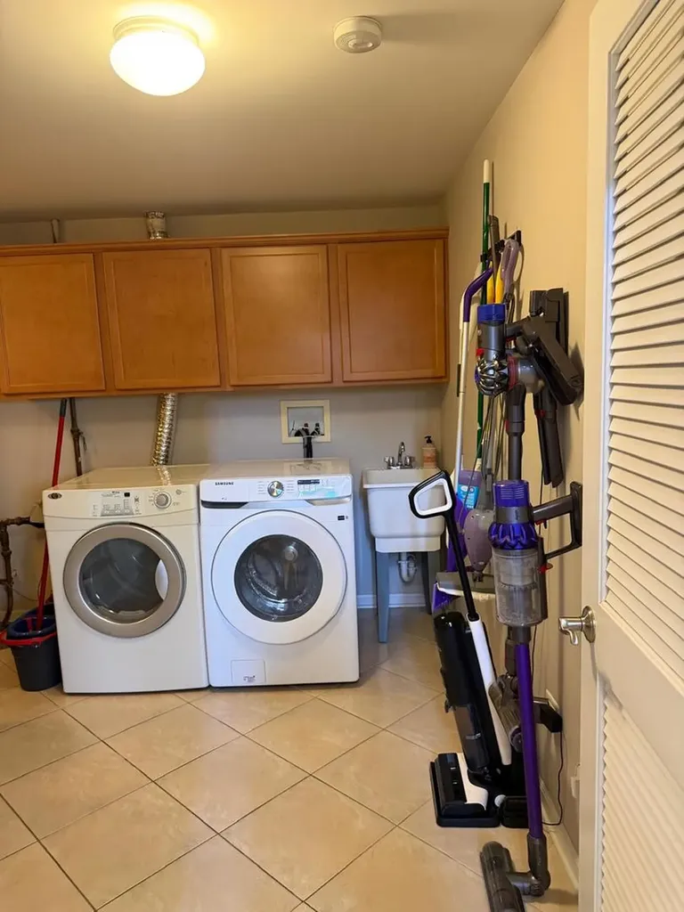 10646 Gabrielle Lane Orland Park IL 60462