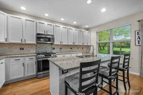 361 Oakmont Drive Cary IL 60013