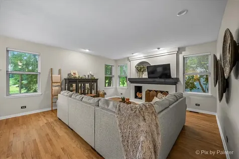 361 Oakmont Drive Cary IL 60013