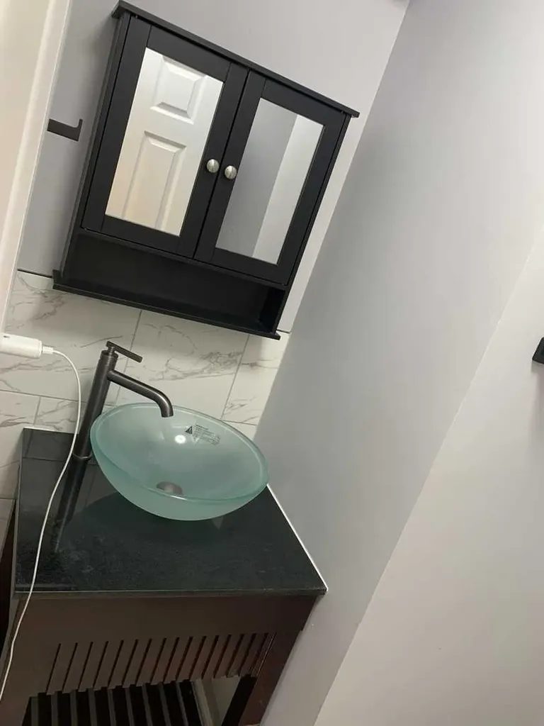 2728 West 87th Street Chicago IL 60652