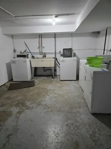 2728 West 87th Street Chicago IL 60652