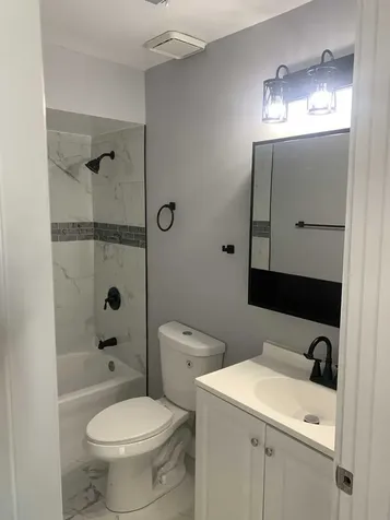 2728 West 87th Street Chicago IL 60652