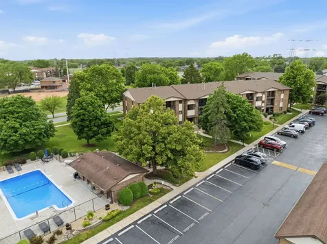 13935 Laramie Avenue Crestwood IL 60418