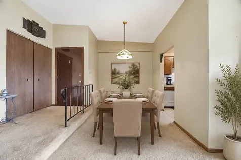 13935 Laramie Avenue Crestwood IL 60418