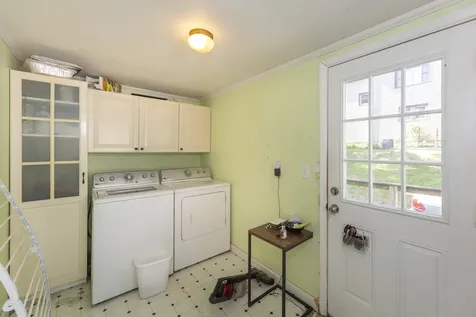 249 West Graham Street Dixon IL 61021