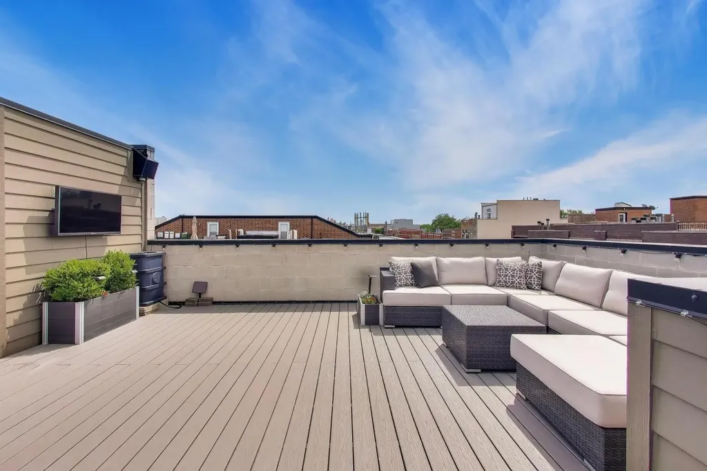 2136 West Belmont Avenue Chicago IL 60618