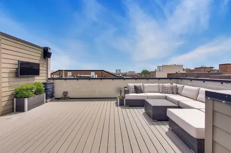 2136 West Belmont Avenue Chicago IL 60618