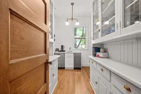 225 Hamilton Street Evanston IL 60202