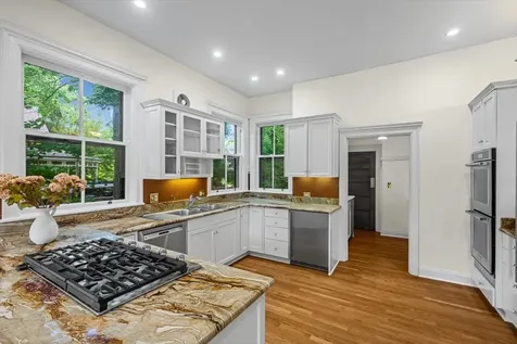 225 Hamilton Street Evanston IL 60202