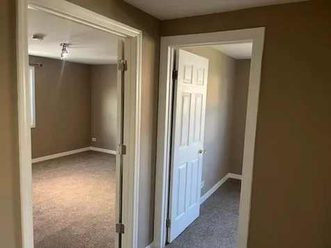 1863 Jamestown Circle Hoffman Estates IL 60169