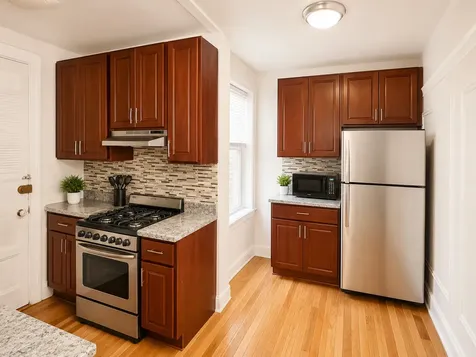 652 West Oakdale Avenue Chicago IL 60657