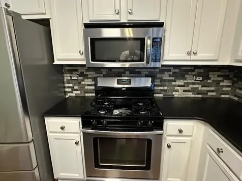 992 White Pine Drive Antioch IL 60002