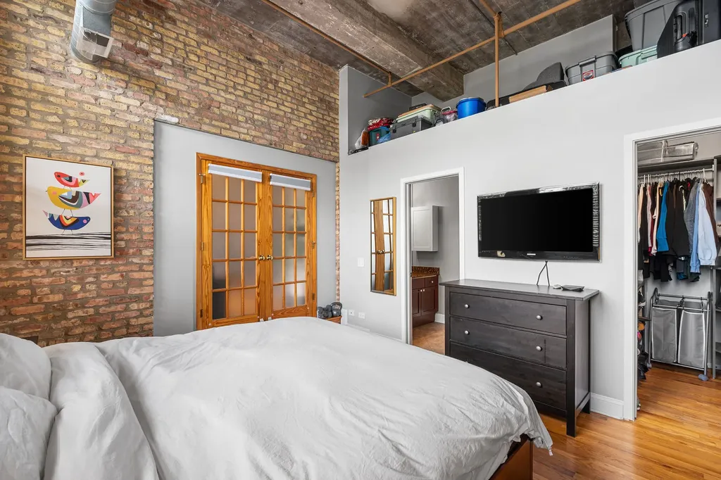 2300 West Wabansia Avenue Chicago IL 60647