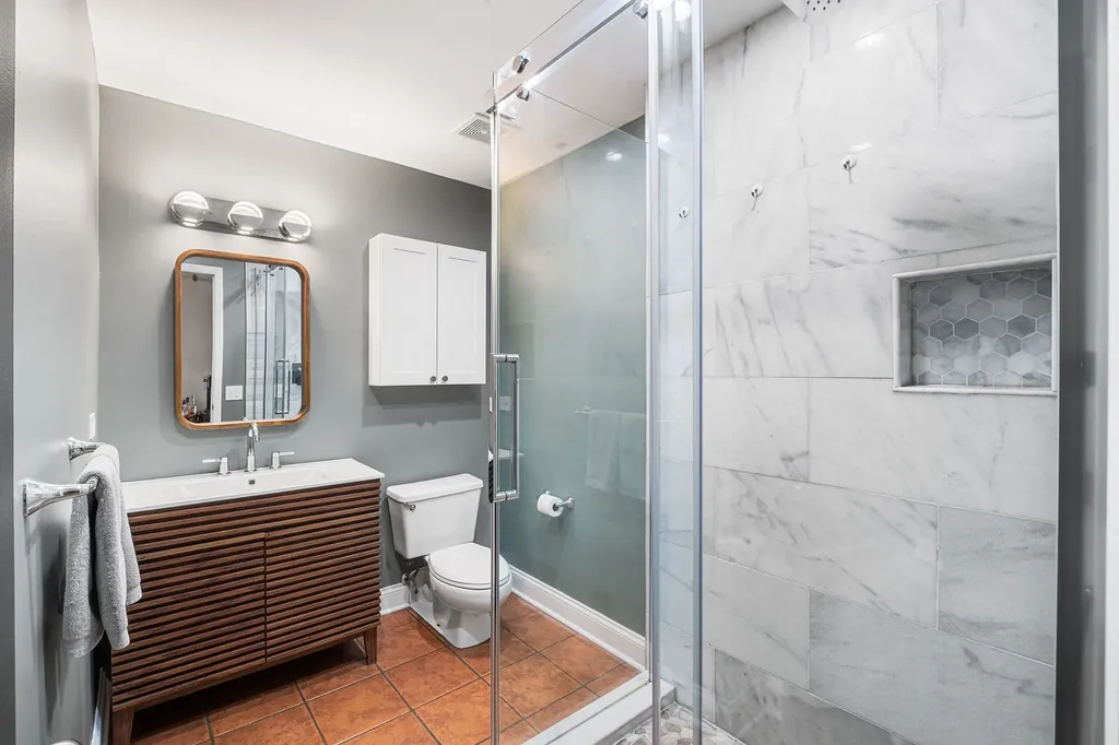 2300 West Wabansia Avenue Chicago IL 60647
