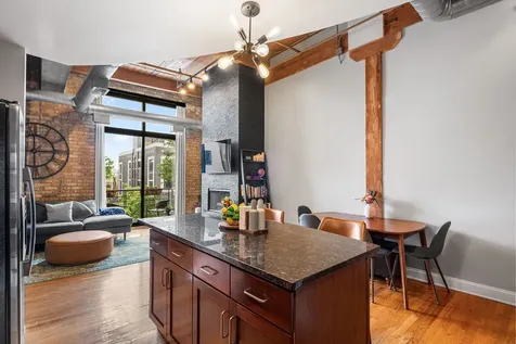 2300 West Wabansia Avenue Chicago IL 60647