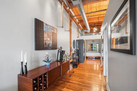 2300 West Wabansia Avenue Chicago IL 60647