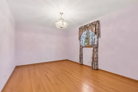 6536 Deer Lane Palos Heights IL 60463