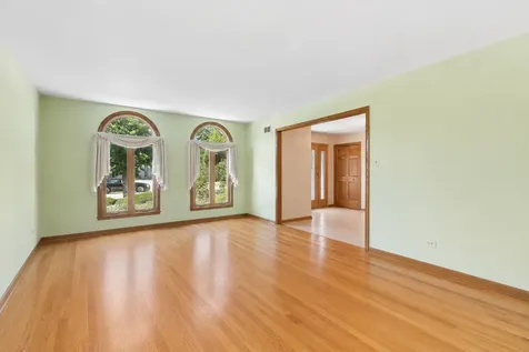 6536 Deer Lane Palos Heights IL 60463