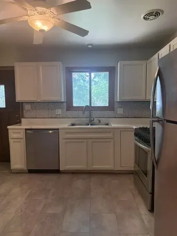 773 Kingston Lane Crystal Lake IL 60014