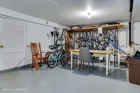 1545 West Chase Avenue Chicago IL 60626