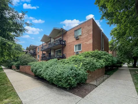 1545 West Chase Avenue Chicago IL 60626