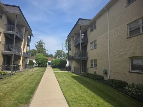 2041 North Harlem Avenue Chicago IL 60707