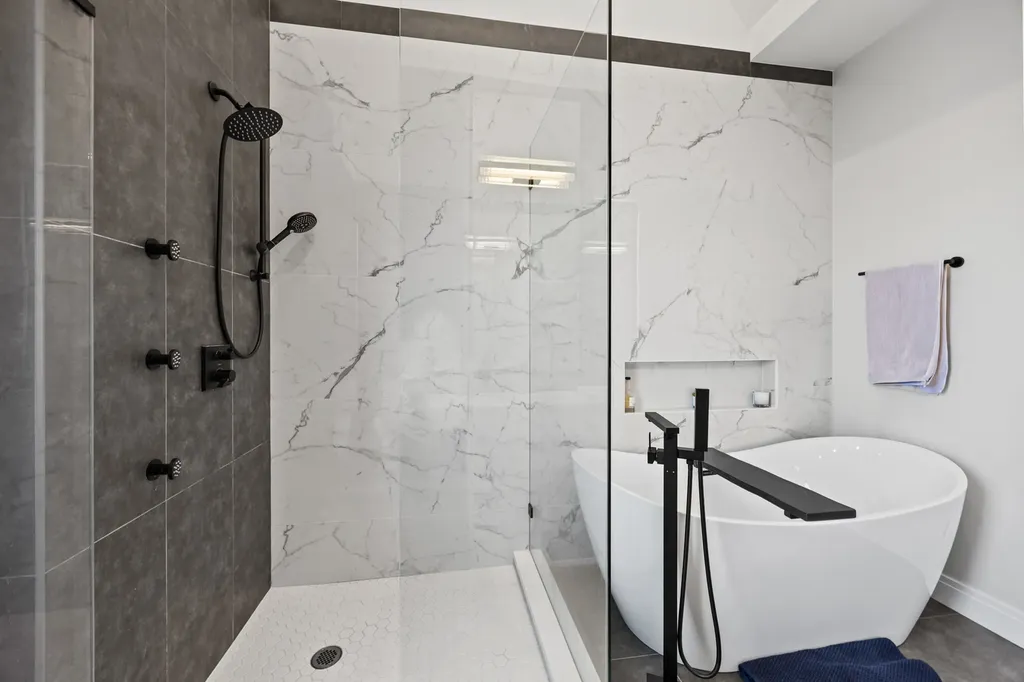 3901 South Lake Park Avenue Chicago IL 60653