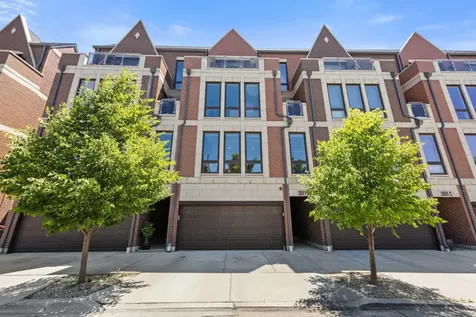 3901 South Lake Park Avenue Chicago IL 60653