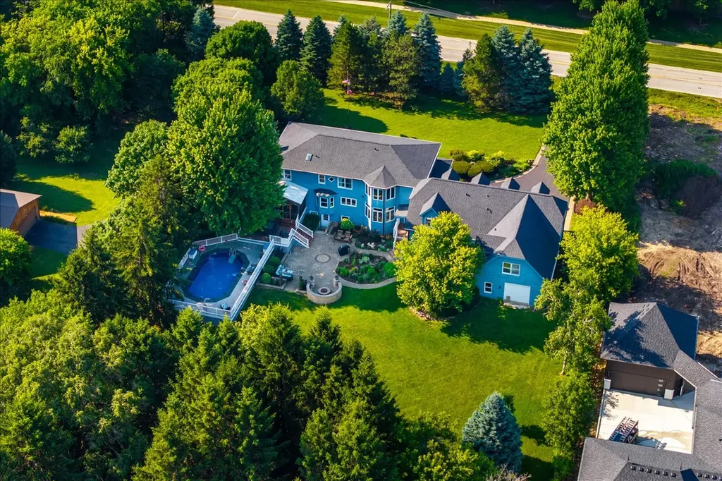 24633 West 103rd Street Naperville IL 60564