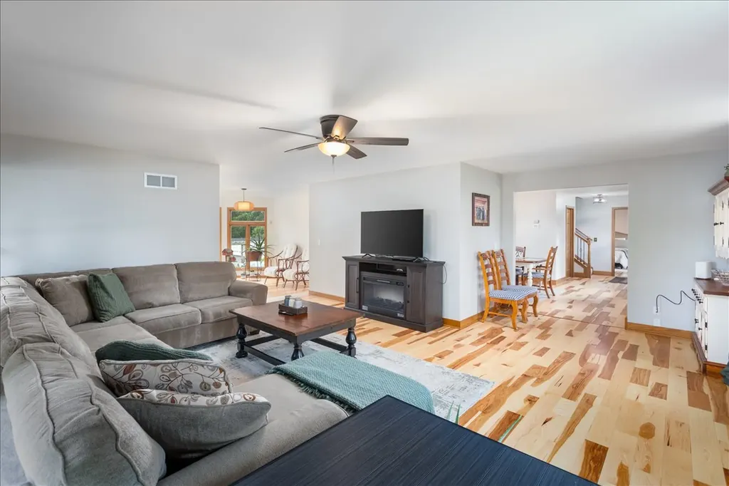 24633 West 103rd Street Naperville IL 60564