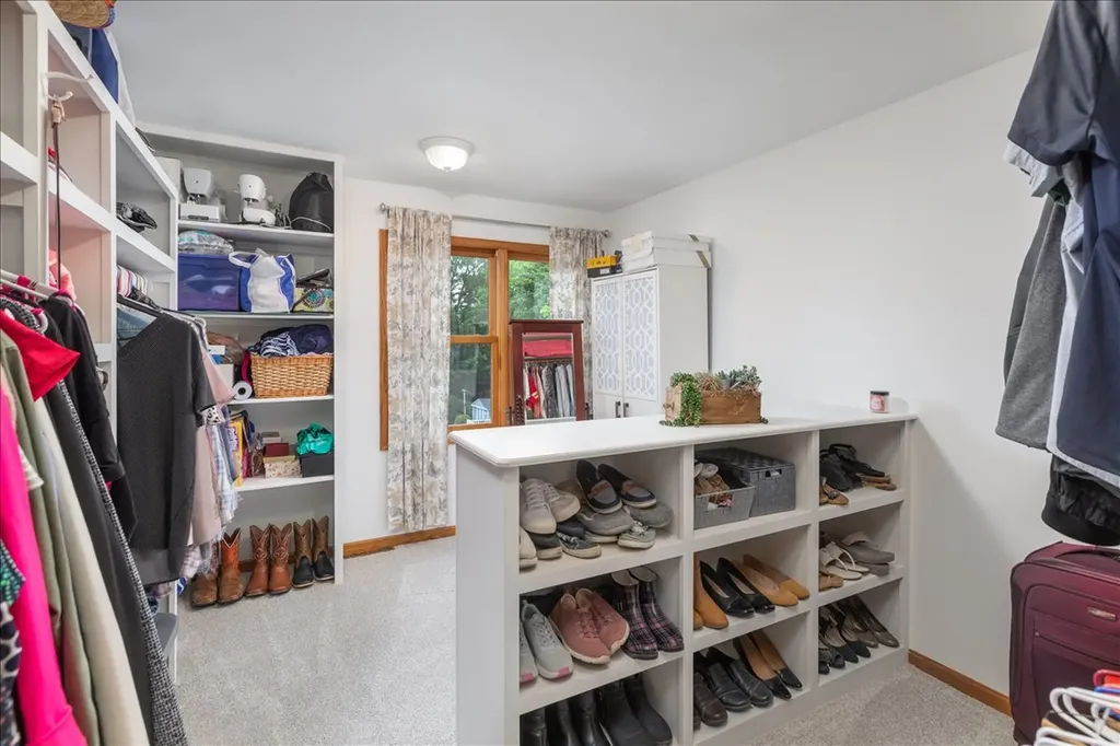 24633 West 103rd Street Naperville IL 60564