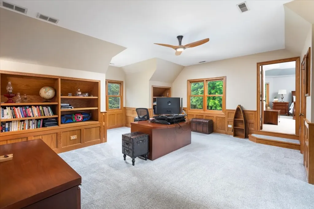 24633 West 103rd Street Naperville IL 60564