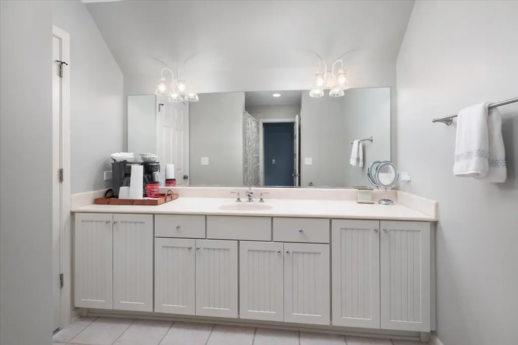 24633 West 103rd Street Naperville IL 60564