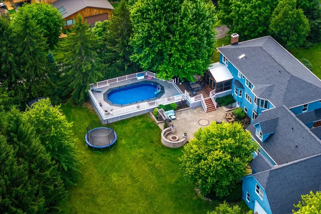 24633 West 103rd Street Naperville IL 60564