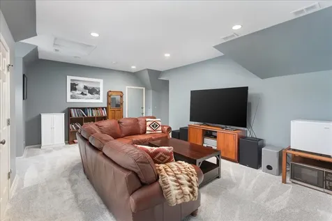 24633 West 103rd Street Naperville IL 60564