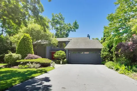 11515 Burr Oak Lane Burr Ridge IL 60527