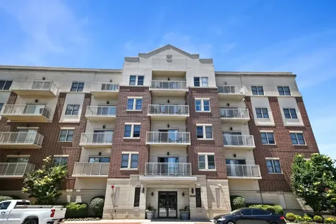 9440 South 51st Avenue Oak Lawn IL 60453
