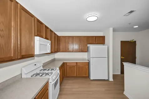 9440 South 51st Avenue Oak Lawn IL 60453