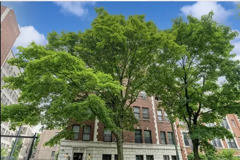 5135 South Kenwood Avenue Chicago IL 60615
