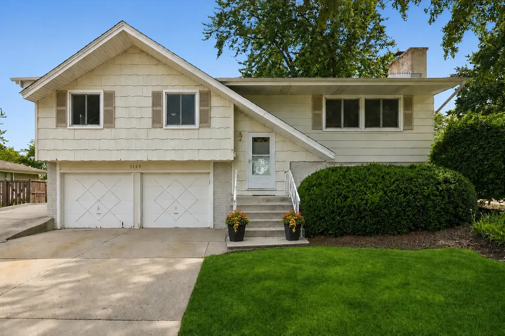 1105 Bourne Lane Schaumburg IL 60193